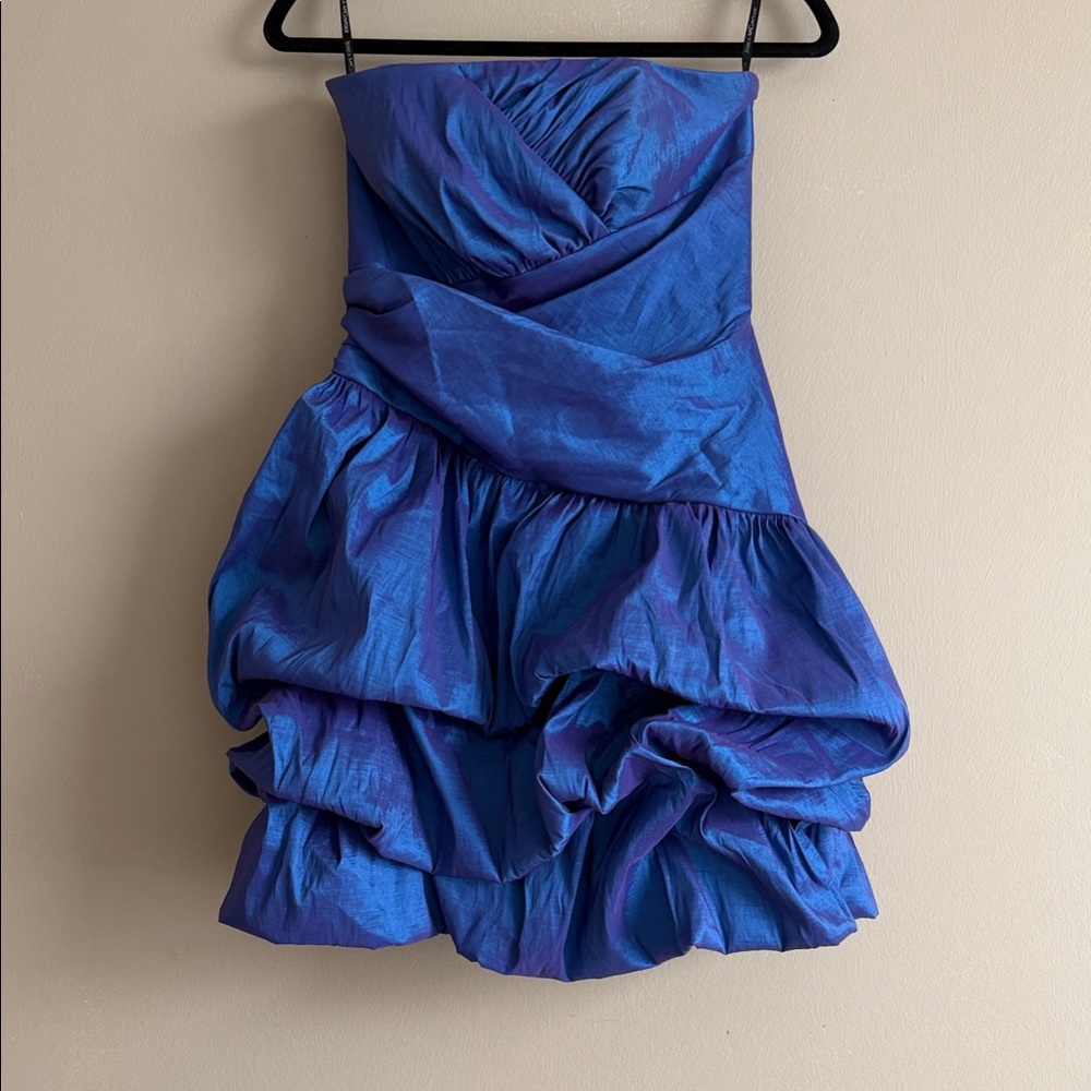 Vintage Jessica McClintock Iridescent Blue-Purple Strapless Prom Dress